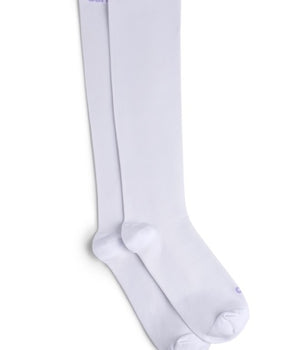 Continuall compression heeling socks in soft, breathable yarn